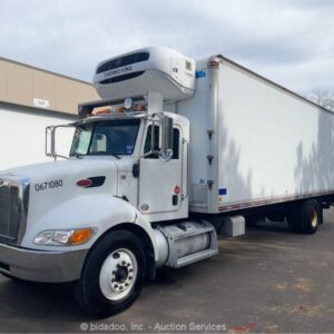 2011 Peterbilt 337 S/A 28' Reefer Van Box Delivery Truck Lift Gate bidadoo